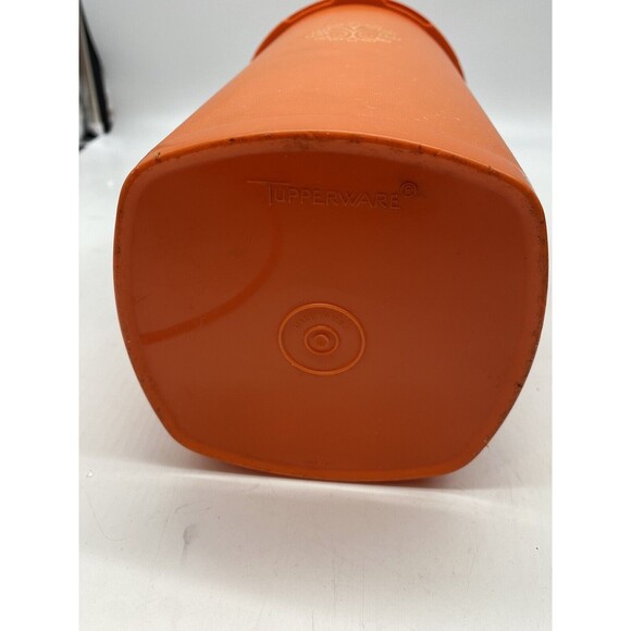 Tupperware 10.5” Tall Harvest Orange Canister 1222-3 With Lid Servalier Vintage - Picture 8 of 9